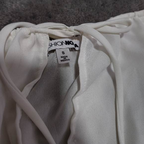 Fashion nova romper - Picture 2 of 3